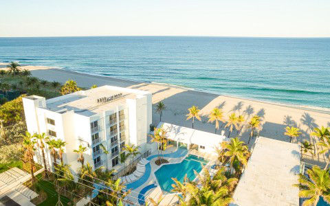 Plunge Beach Resort Arial View Plunge Beach Resort Arial View